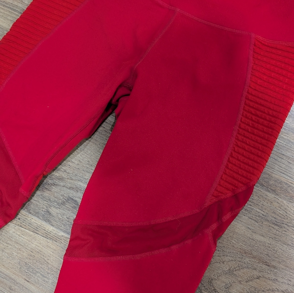 Fabletics Workout Set - image 4